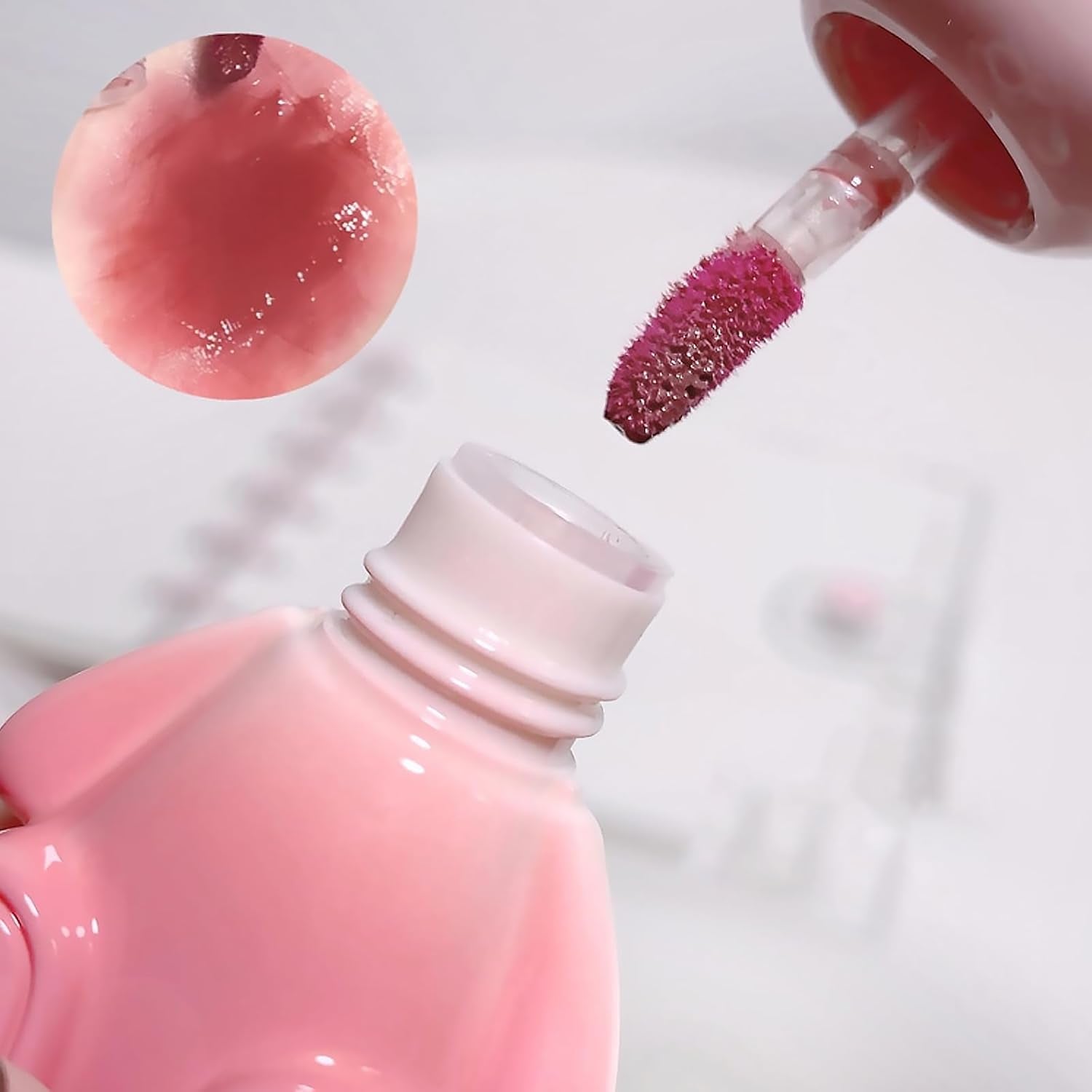 3 Colors Rabbit Lip Glaze Jelly Lipstick, Cute Lipstick Key Chain 2 in 1, Moisturizing Lip Stain Plumping Water Lip Gloss Waterproof Long Lasting Liptint for Girl(B)